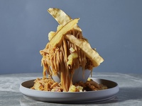 ペット連れ！週末12時から16時限定！お得なこぼれ蜜芋モンブランパフェ➕ドリンク500円〜➕焼きたてカヌレ２個セット