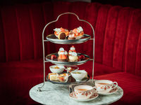 【2月2日〜】いちごとチョコレートのアフタヌーンティー