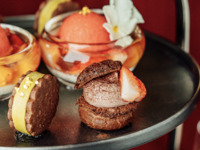 【2月2日〜】個室 / いちごとチョコレートのアフタヌーンティー / フリードリンク付