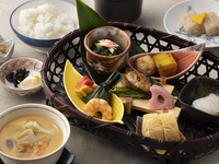 [Use 3,000 JRHM points per person] Hanagogo Gozen Yuzuru Regular Price: 5,500 yen ⇒ Special Price: 4,500 yen