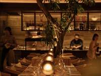 【コミュニティーテーブル】ボトルシャンパン1本付きランチ PLANTS  野菜、ハーブ、メインは豚肩ロースの炭火焼き全4品