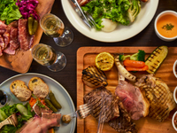 【2h飲み放題 】自慢のステーキがメイン！オードブルからデザートまで。