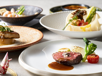 Limited to 3 groups per day! New Year's Dinner Course (12/31) with a bottle of champagne (750ml) included