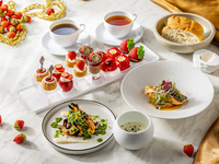 Strawberry Afternoon Tea x Lunch Course