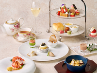From January 9th [Weekdays 11:30-14:00, reservations required] - Limited quantities - Petit French Afternoon Tea ~Fraise~