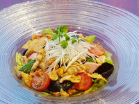 【麻辣フェア】県産鶏と皮蛋の麻辣ソース和え