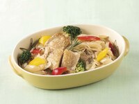 【平日ディナービュッフェ大人/時間制限なし】牛ロースステーキをはじめ、ディナータイム限定のスペシャルメニューも食べ放題！