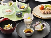 フリーフロー付きプレミアムパーティープラン【個室は30名様までご利用可能】