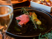 オフィシャルWeb限定最安値【常盤-TOKIWA-】天婦羅や国産牛などのWメイン＋ドリンクバー