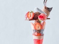 【平日】「大人のご褒美パフェ～Strawberry & Chocolate～」