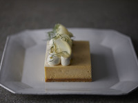 2層の半生チーズケーキ かぼす 6名様分【 ¥4,900円(税別) 】