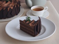 [From December 26th] Drink Set / Raspberry Chocolate Buche de Noel