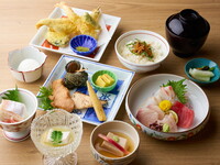 新年会におすすめ！天然旬魚のお造り付き。こ盆懐石コース。