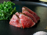 [N1コース]naminami名物の手巻きで〆る旬の全菜盛り、和牛の焼き物を含むカジュアルコース