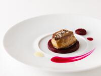 Menu Luxe　1月・2月限定メインディッシュランクアップ　牛ホホ肉→鴨肉