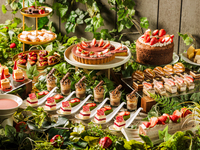 CÉ LA VI SHORT LUNCH COURSE & ''STRAWBERRY × CHOCOLATE DESSERT BUFFET'' WEEKEND ONLY