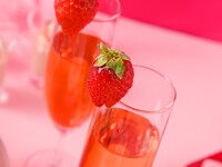 （土日祝ディナー）★イチゴカラーで来店すると特典付き！～La Belle mer／ラ ベルメール～ディナーコース