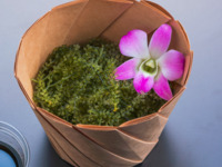 海ぶどうサラダ仕立て