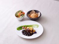 【乾杯スパークリングワイン付】平日限定★選べるメインランチ＆嬉しい食後のカフェ付