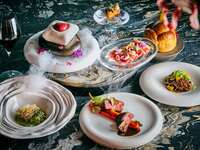 【2月14日限定開催】バレンタインディナー