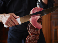 [غداء السبت والأحد وعطلة] تشوراسكو الأصلي + بوفيه كل ما يمكنك تناوله