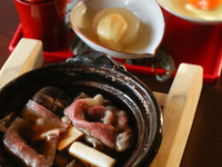 [Lunch] Domestic beef sukiyaki set meal