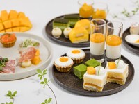 【平日限定：贅沢ハイティー】季節のスイーツと牛フィレ肉のタリアータなど＋選べるドリンク付き