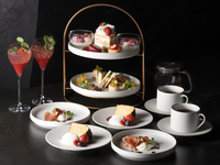 【Weekends Counter table】 Strawberry & Berry Afternoon Tea Afternoon Tea by TOKYO NODE DINING(3/2~5/6)