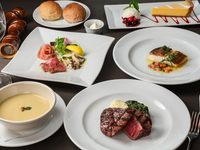 【SURF & TURF 더블 메인 코스】USDA 프라임 필레 스테이크, 생선 전 9품 2/1～