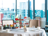 <Japanese modern seating> [Limited time offer] Must-see for moms with children! Haruka's Strawberry Afternoon Tea