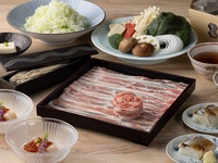 "Kyoto Gourmet Tour 2026 Spring" Special Limited Dinner Course [One Drink Included] Wagyu Beef and Selected Pork Dashi Shabu Kaiseki