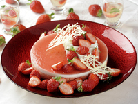 Strawberry Buffet Lunch [65 years old and above]