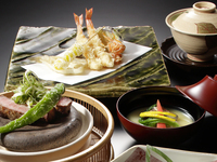 『季節の天ぷらと和牛料理のディナー』