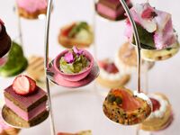 【3/14-4/30 土日祝限定】桜アフタヌーンティー