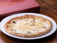 【Take out】 Quattro formaggi