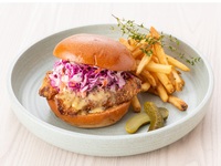 CRISPY FRIED CHICKEN BURGER