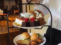 [Monday only] Afternoon tea
