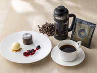 【土日祝】要　潤さんプロデュースコーヒー「THE EVER GREEN COFFEE」とケーキセット