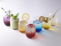 [Weekends & Public Holidays] Strawberry Afternoon Tea & fresh strawberries + Favorite Color Drink + Message Plate