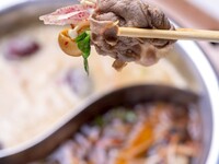 [All-you-can-drink included] Casual course of "Domestic pork shabu-shabu"