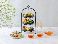 【土日祝：天空アフタヌーンティー】季節ティーフード&シーズンドリンク＋スパーク等3時間フリーフロー