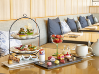 [Limited to 3 groups per day] Berry Blossom Afternoon Tea