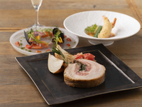 〈2時間プレミアム飲み放題〉ボトルワイン含む75種類のドリンク！美名豚のロースト、季節感溢れる食材を楽しめる ～Ricordo～