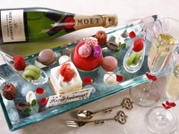 【記念日】牛フィレ肉ステーキが楽しめるコース＋乾杯シャンパン＋ケーキプレート＜メッセージプレート付＞（3/1～）