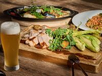 [Crossfield Party Plan] Enjoy 7 dishes including Kobe pork in a sharing style + 150 minutes of all-you-can-drink
