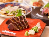 3～5月　歓送迎会プラン【土佐の地酒飲み放題】かつをの藁焼き塩たたきと真鯛の藁焼き14品【よさこいコース】