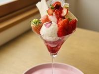 季節のデセール朝パフェ/いちごの会