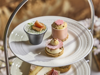 【Payment in Advance】Sakura and Strawberry Royale〈with original cocktail〉