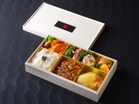 【テイクアウト】Chen’s Box(陳’ｓボックス）　※複数注文の場合でも人数は1名で入力ください