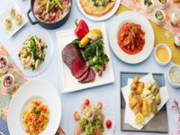 【ディナーブッフェ】和牛ローストビーフや名物海鮮丼など（平日限定）［小人］